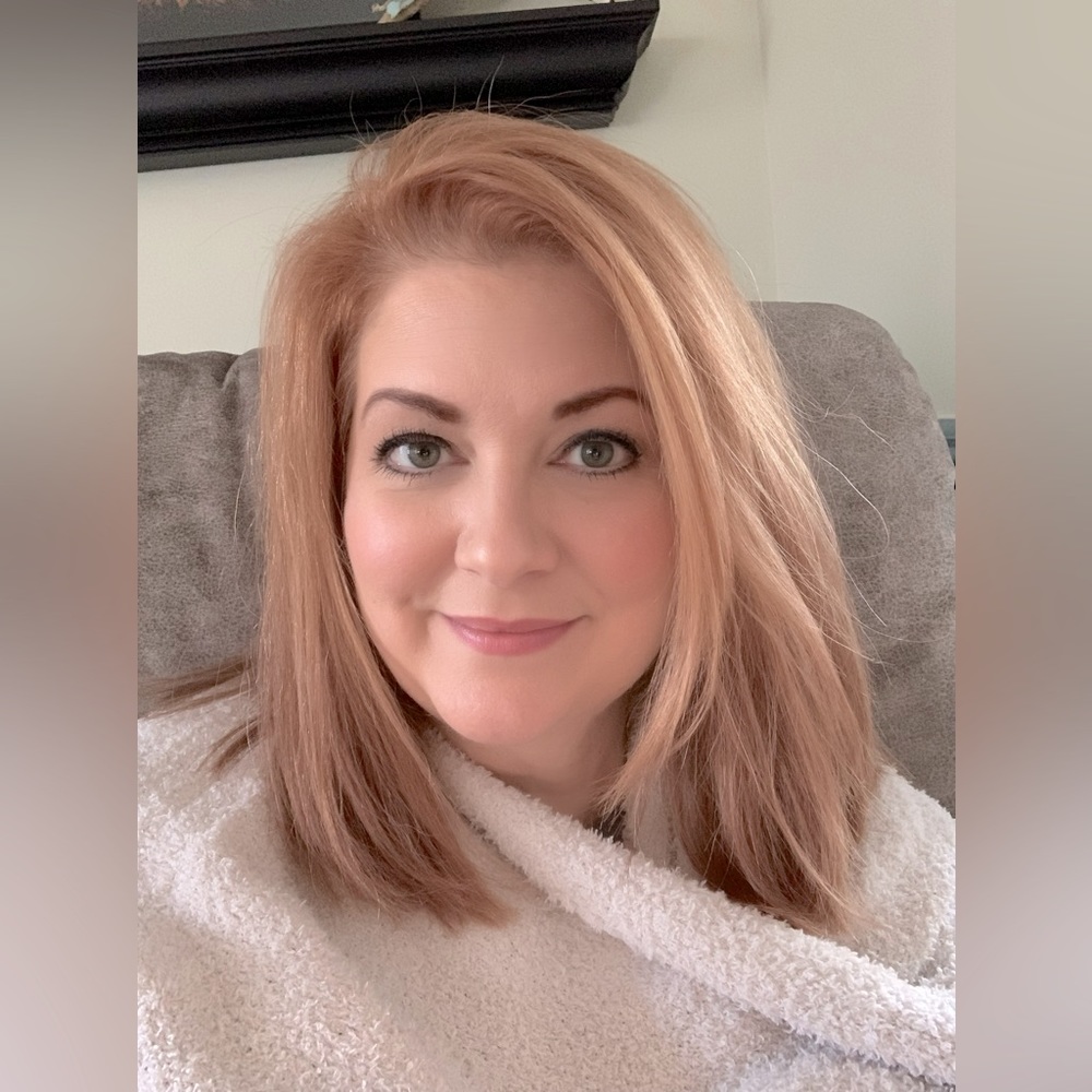 COPY - Meet your Posher, Cherie